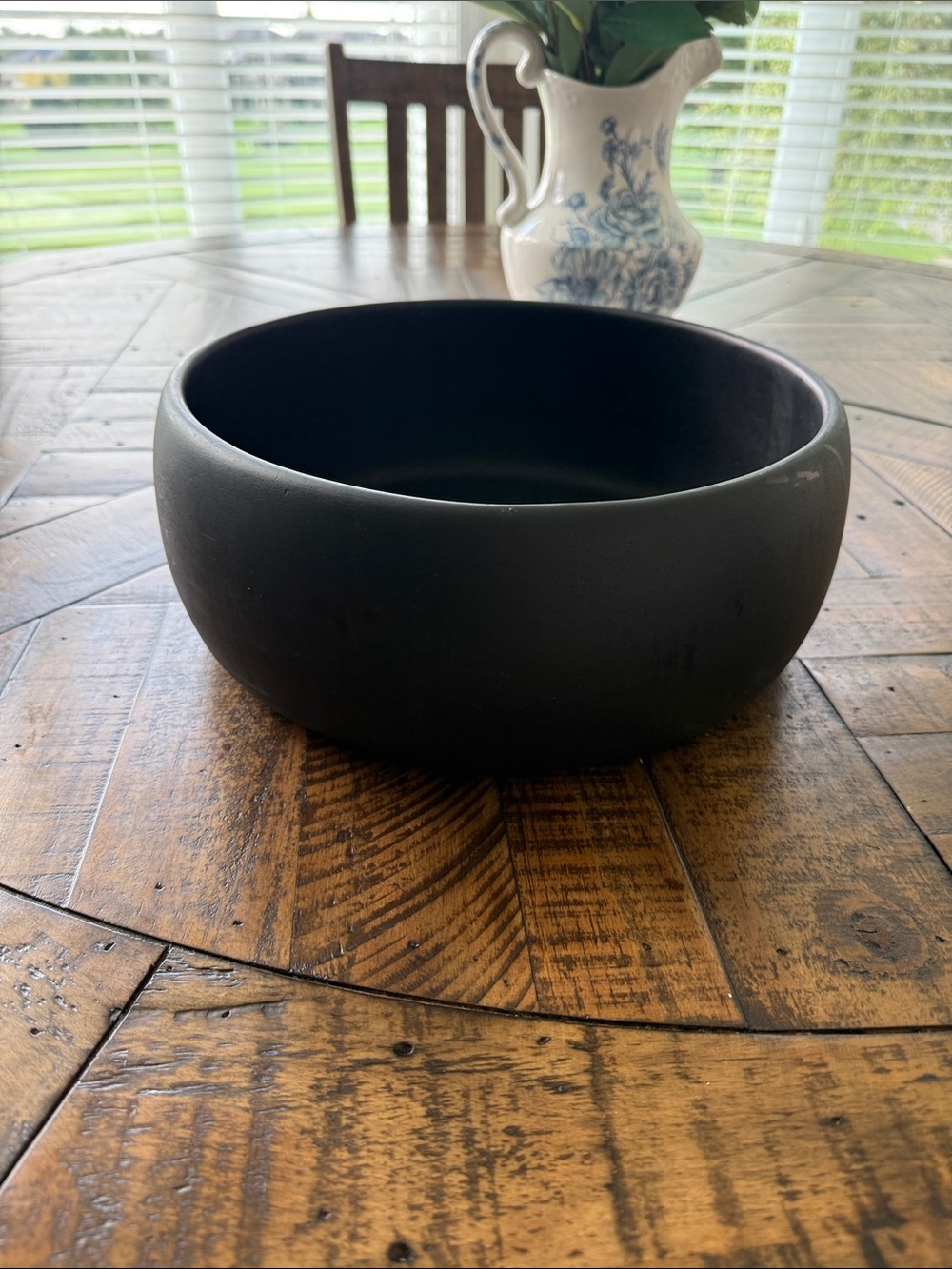 Threshold Eastport Serve Bowl Acacia